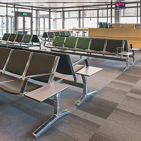 8000 BENCH 4L UPH, Terminal 5, Stockholm Arlanda Airport, Sweden