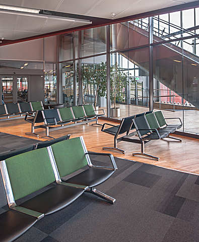 8000 BENCH 4L UPH, Terminal 5, Stockholm Arlanda Airport, Sweden