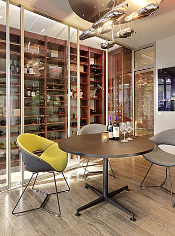 VOLPINO ARMCHAIR SL P, SAN SIRO MEETING TABLE 4A RD 1, Rotonda Restaurant, Cologne