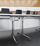 SAO PAULO SWIVEL CHAIR UPH LIGHT, SAN SIRO MEETING TABLE T-LEG TF RC 2, Ratssaal der Stadt Gtersloh, Deutschland