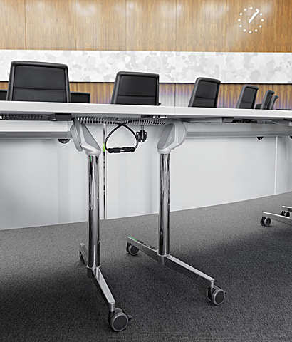 SAO PAULO SWIVEL CHAIR UPH LIGHT, SAN SIRO MEETING TABLE T-LEG TF RC 2, Ratssaal der Stadt Gtersloh, Deutschland