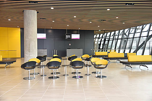 Terminal soft seating, Volpino, Lyon-Saint-Exupry Airport, France