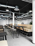 CREVA STOOL 4L H UPH, COMTA MEETING TABLE LGM RC, Aramark GmbH Refreshment Services, Gerlingen